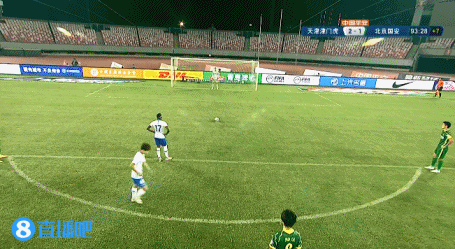 马格诺被李磊禁区内放倒,伊洛基点射建功,津门虎3-1国安