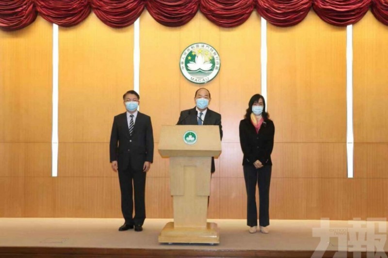 澳门爆疫贺一诚料调整千三亿赌收预测