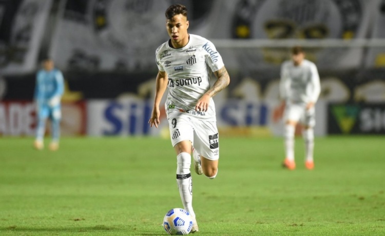 巴媒:如果尤文350万欧+二转条款报价若热,桑托斯就愿意放人