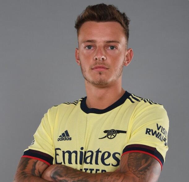 后卫转会费排行：本-怀特进前10，马奎尔最贵 曼城4人上榜最多