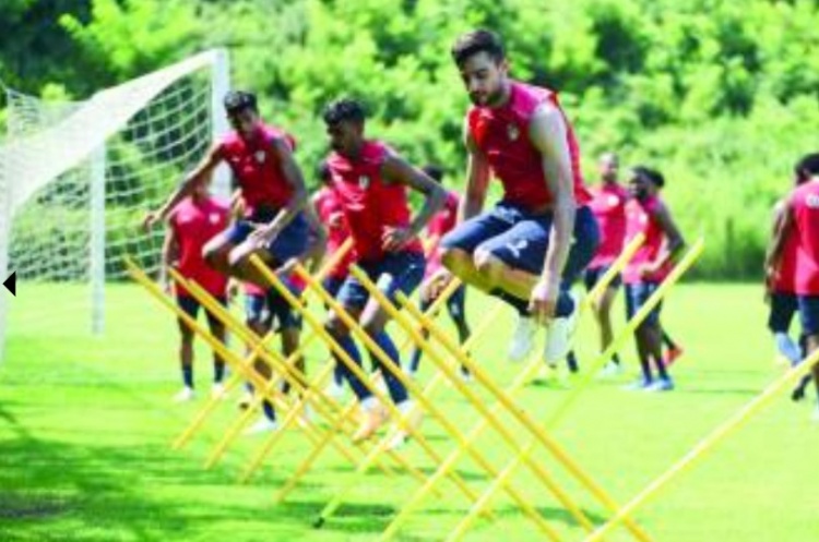 记者：国足同组对手阿曼赴塞尔维亚集训，成最早备战12强赛球队