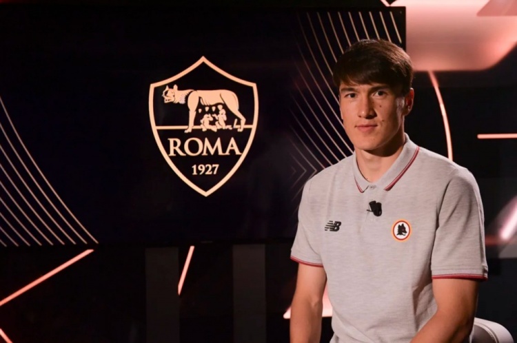 绍穆罗多夫:加盟罗马是个巨大进步,会尽我所能帮助球队拿到冠军