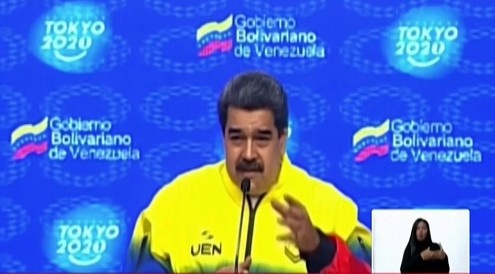 委内瑞拉总统：当我看到巴萨对梅西的丑陋行为时，我哭了