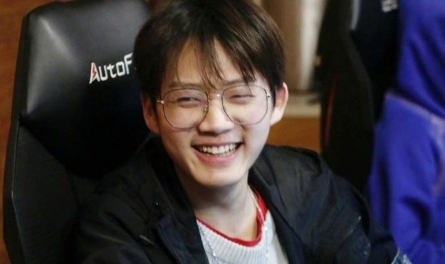 Leyan:我的家可以住五万个人 直播间的xdm全都可以住我家