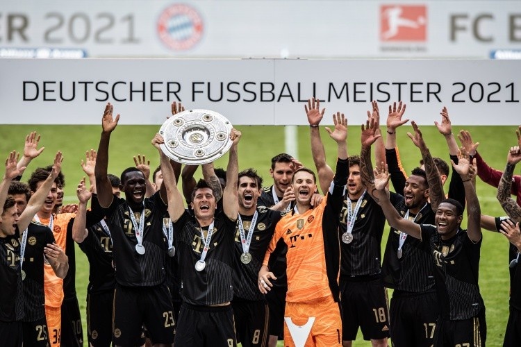 拜仁赛季前瞻：新帅上任，再迎挑战，冲击“十连冠”伟业！