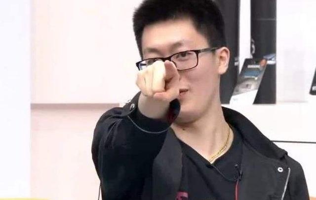 上供了!LNG经理为管泽元直播间送上超火