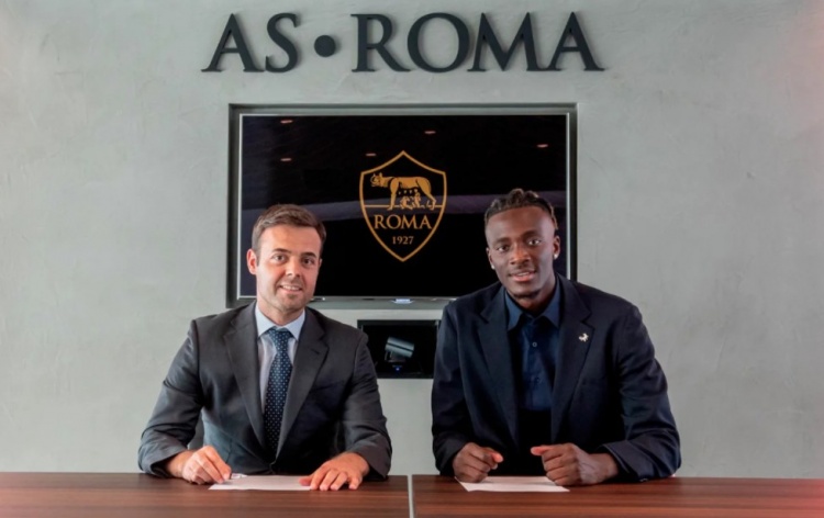 亚伯拉罕加盟罗马，切尔西国米罗马实现三员中锋大挪移