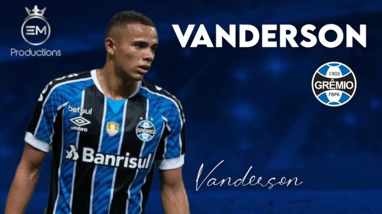 巴媒:AC米兰1000万欧+奖金报价格雷米奥右后卫范德森遭拒