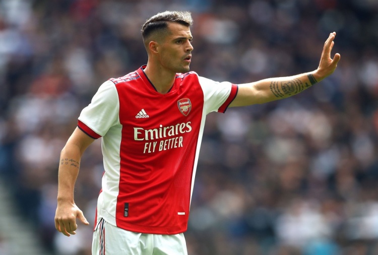 官方：阿森纳与球队队长扎卡完成续约