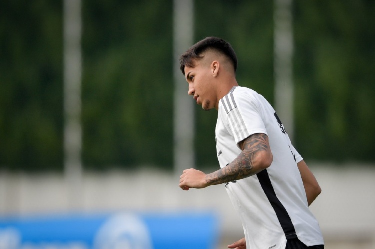 尤文官方:若热左大腿股直肌出现中度损伤