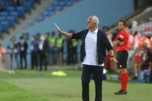 欧会杯附加赛-佩莱格里尼破门肖穆罗多夫建功 罗马2-1特拉布宗