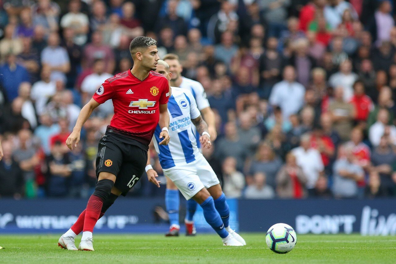 佩雷拉：在曼联如果能有更多稳定的上场时间，我会发挥得更好