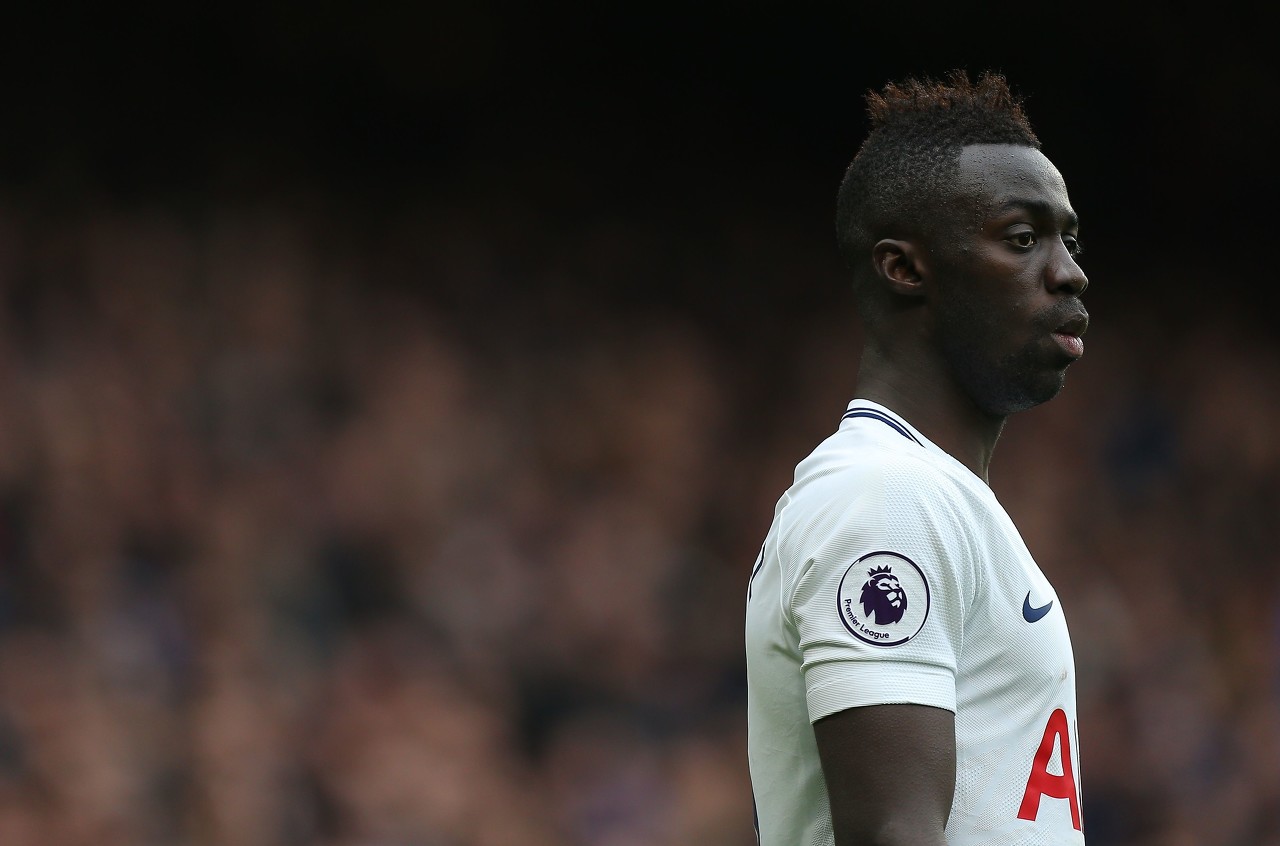 经纪人：确实就达文森桑切斯的转会在同塞维利亚谈判，但暂无进展