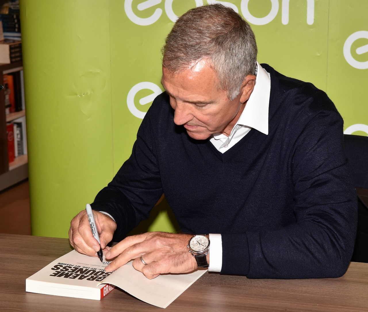 索内斯：曼联会在争冠行列中，他们需要和切尔西曼城利物浦竞争