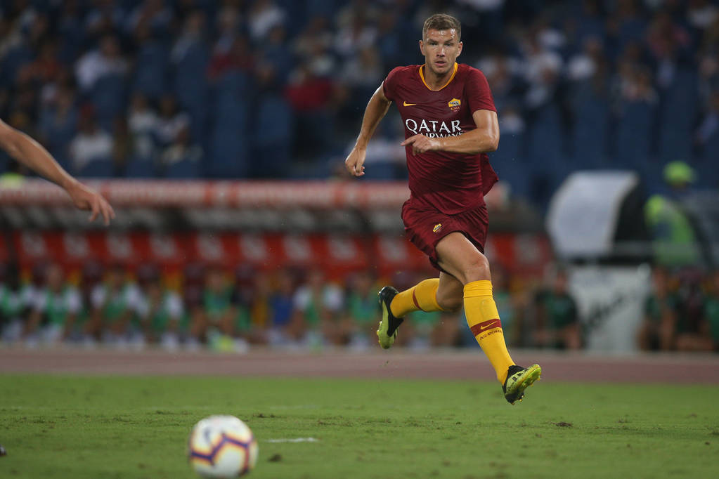 意媒:若卢卡库离队国米只有3500万欧引进新前锋,哲科是目标