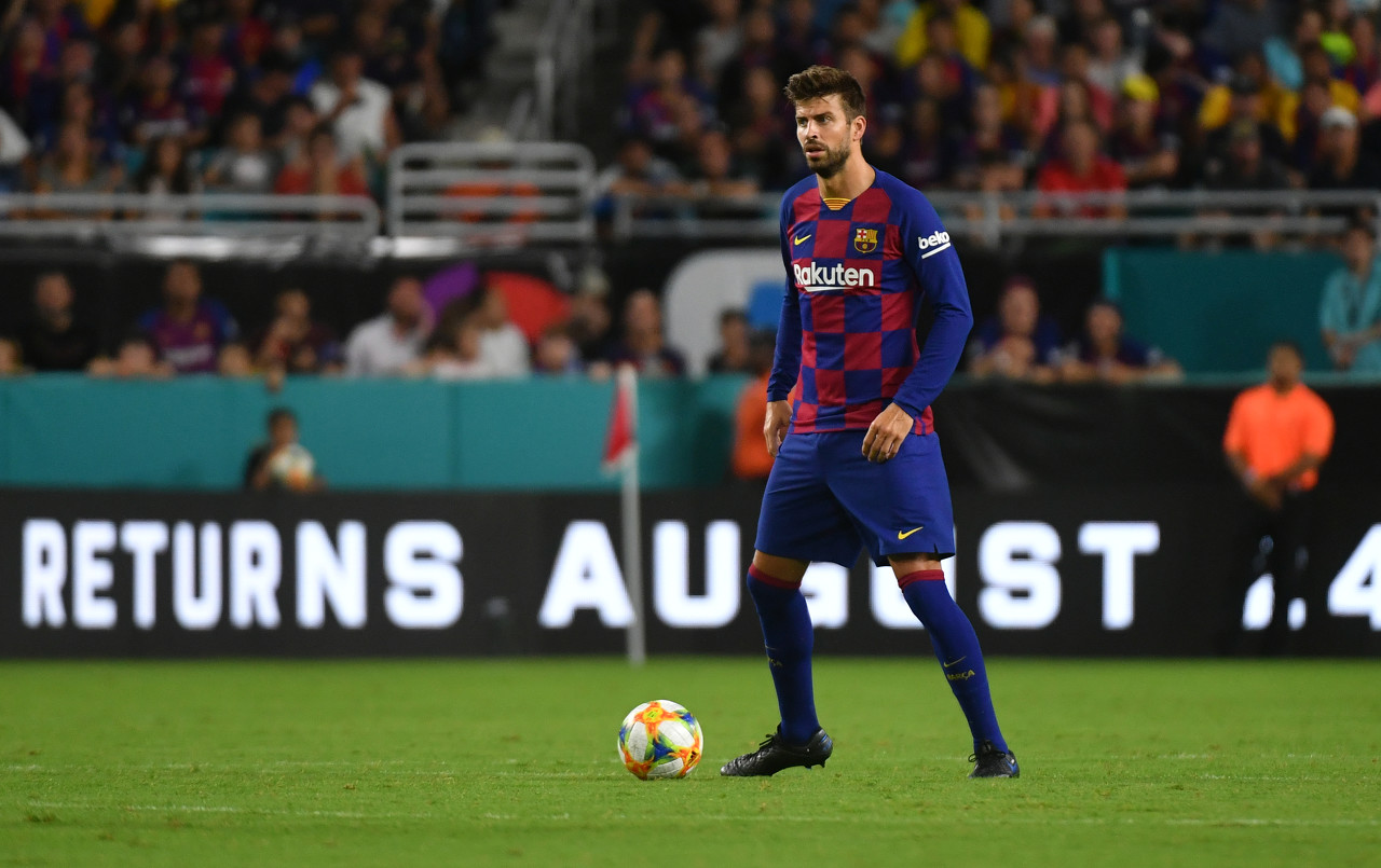 西媒:皮克首轮赛后感到不适,队医建议他休息一周但他一直在训练