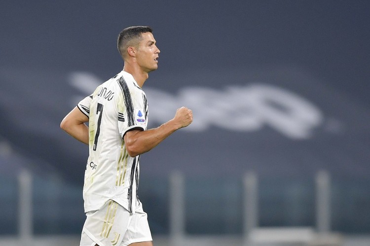 罗体：门德斯与曼城会面讨论坎塞洛去拜仁，并再次提议引进C罗