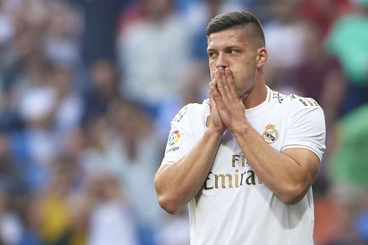 马卡报:马里亚诺无意离队,皇马正为约维奇寻找下家