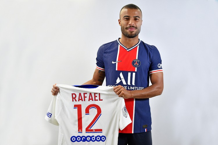 罗体:萨索洛有意拉菲尼亚,巴黎要价1000万欧