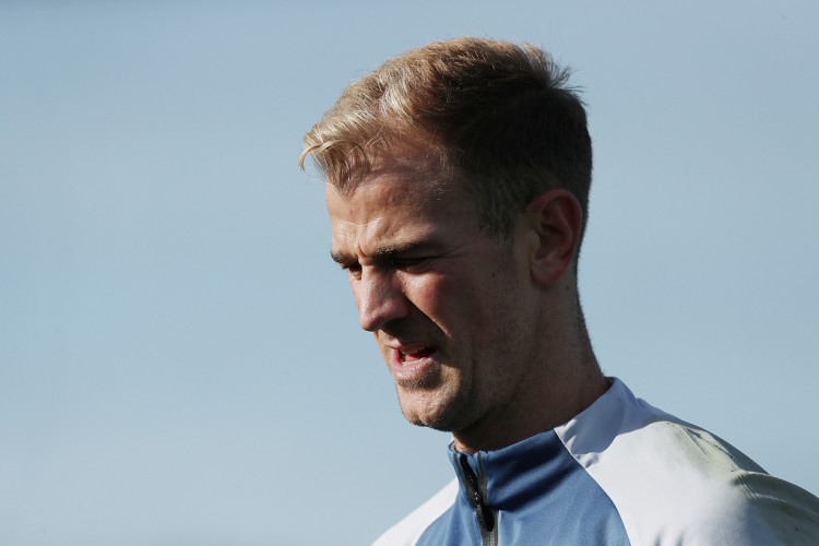 天空：乔-哈特今天接受凯尔特人体检，完成转会程序