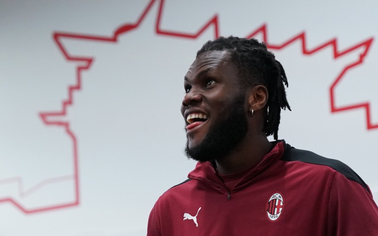 都体:随着凯西回到意大利,双方的续约谈判进度加快