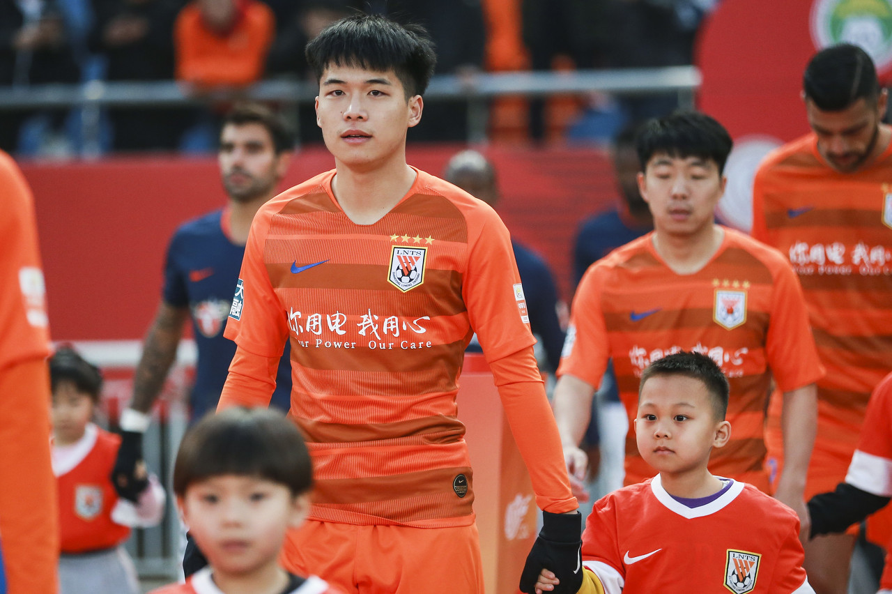 媒体人:段刘愚留洋事宜接近完成,泰山做好了球员下周离队的准备