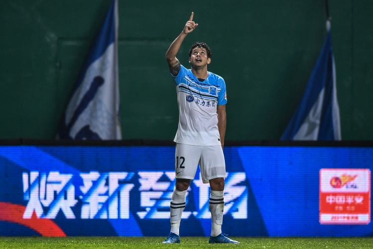 粤媒:广州城今晚只要战平河南嵩山龙门,就将进入争冠组