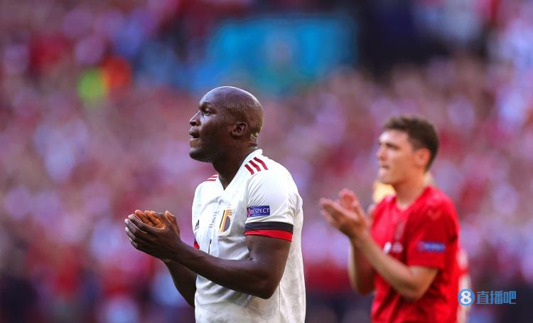 英媒：切尔西1.02亿英镑的第三份报价足以让卢卡库回归