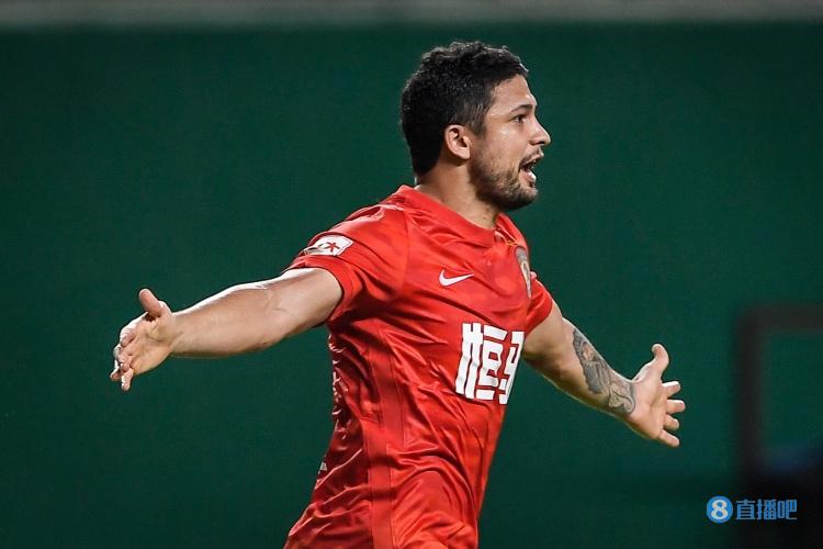 锋有力!国足三大中锋本周合计打进7球