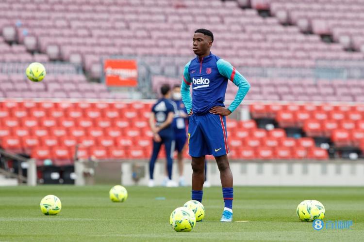 莫里巴重回巴萨B队比赛名单,此前已连续落选一线队和B队名单