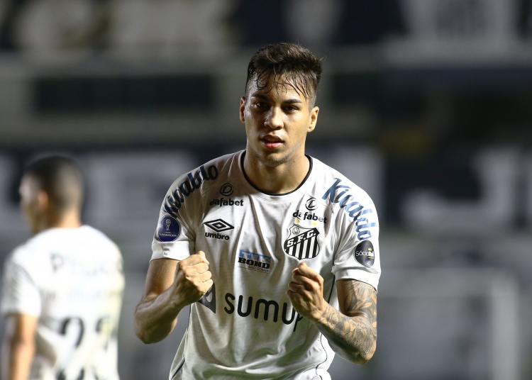 桑托斯跟队记者:尤文愿付200万欧转会费签凯奥-若热