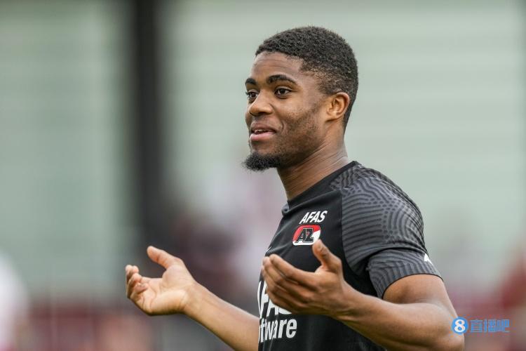 多家媒体:摩纳哥1700万从阿尔克马尔签下博阿杜,预计即将官宣