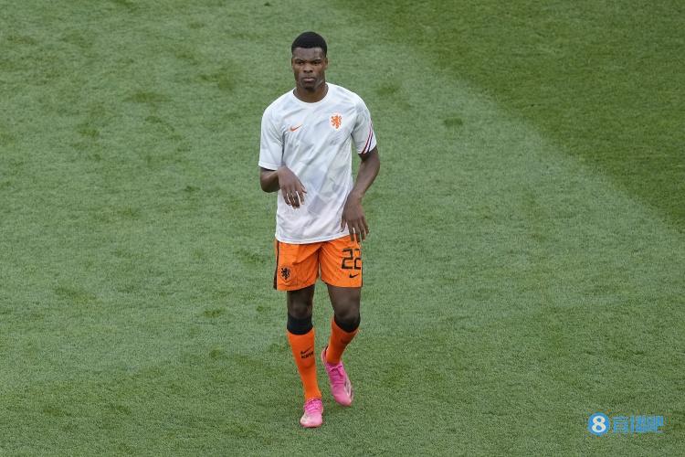 罗体：若最终出售卢卡库，国米将利用资金签下邓弗里斯