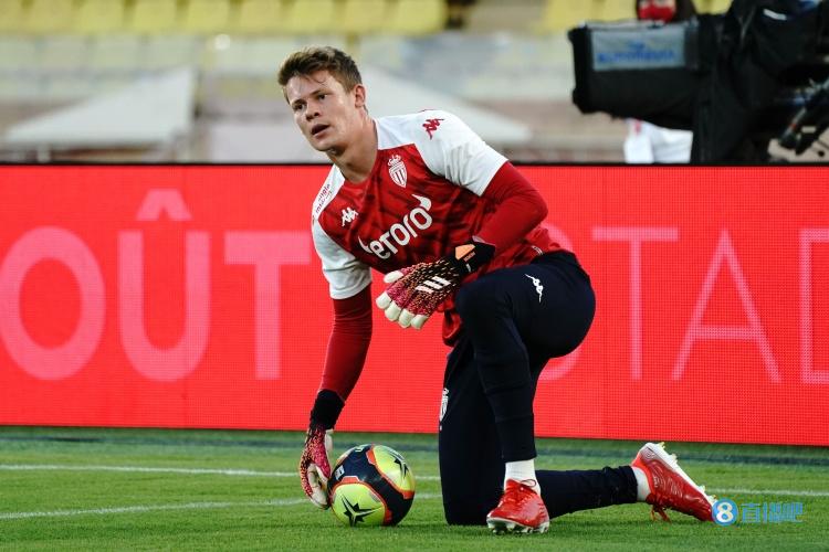 原主力勒孔特被外租，拜仁外租门将努贝尔预计在摩纳哥坐稳首发