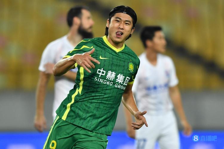 半场-张稀哲点射张玉宁献精彩世界波 国安暂3-1领先申花