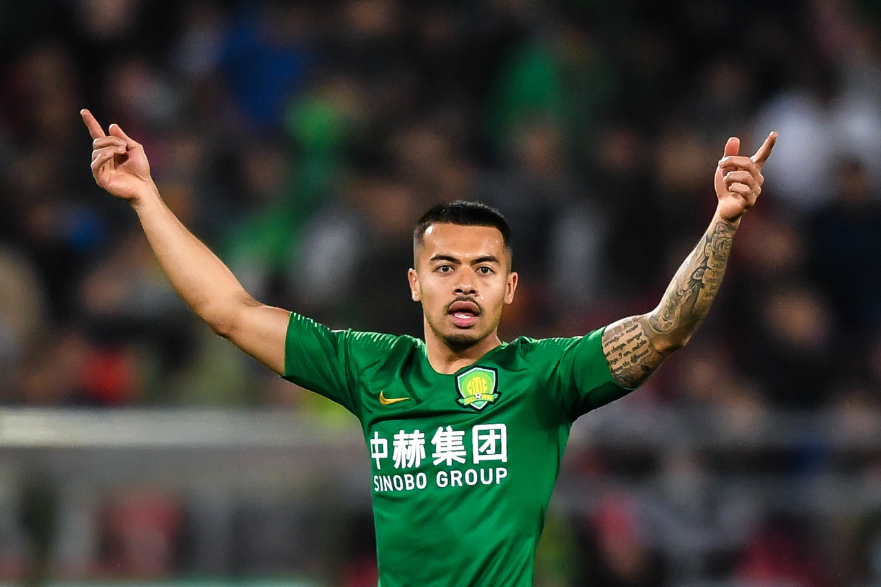 国足最新名单较上期相比缺少了李可等6人,增加了郭田雨等8人