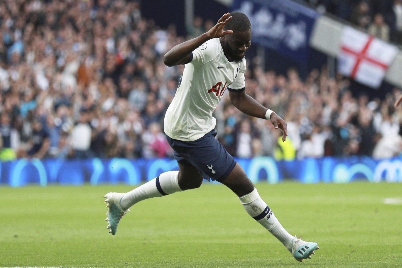 记者:仅拜仁对恩东贝莱有实质兴趣,热刺现愿意接受先租后买