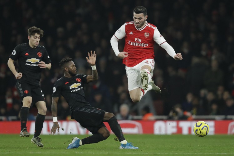 记者:科拉希纳茨希望与阿森纳提前结束合同