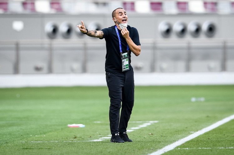 媒体人：卡帅两周前已与广州队友好解约，只是最近两天才公布