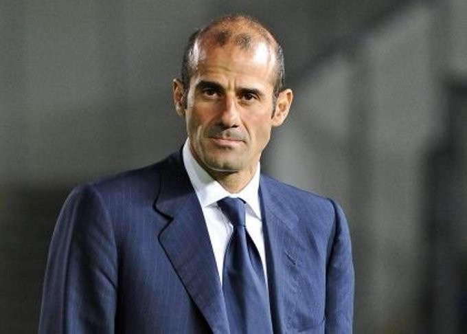 潘卡罗:那不勒斯将与米兰双雄意甲争冠,尤文频繁换帅有些掉队了