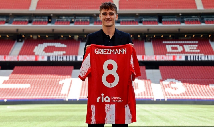 新发型新开始,格列兹曼回归马竞后剪去长发