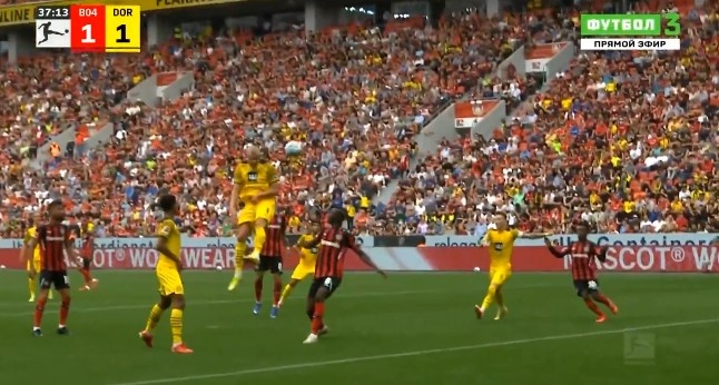 哈兰德头球扳平，贝林厄姆反超球犯规在先无效