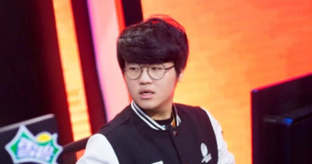 姿态:中国队输了还有人在这冷嘲热讽 只会敲键盘是吧?