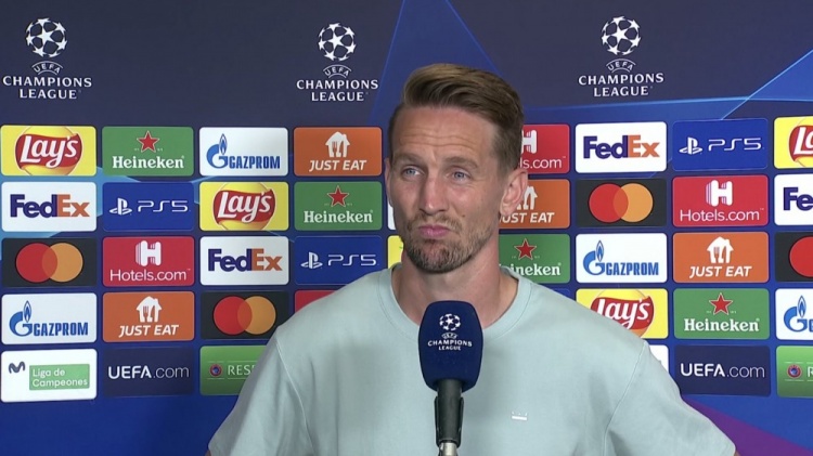 卢克-德容：很喜欢今晚的诺坎普但对结果很失望 我完成了巴萨首秀