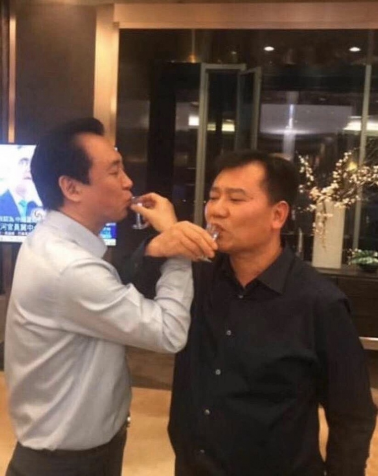 足球报:恒大足球,退场也请体面