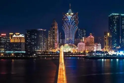 澳门首7月赌税222亿按年持平 劵商料十一黄金周赌业续向好