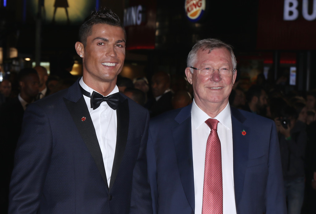 亦父亦师、亦友亦亲人:记C罗和弗格森的点点滴滴