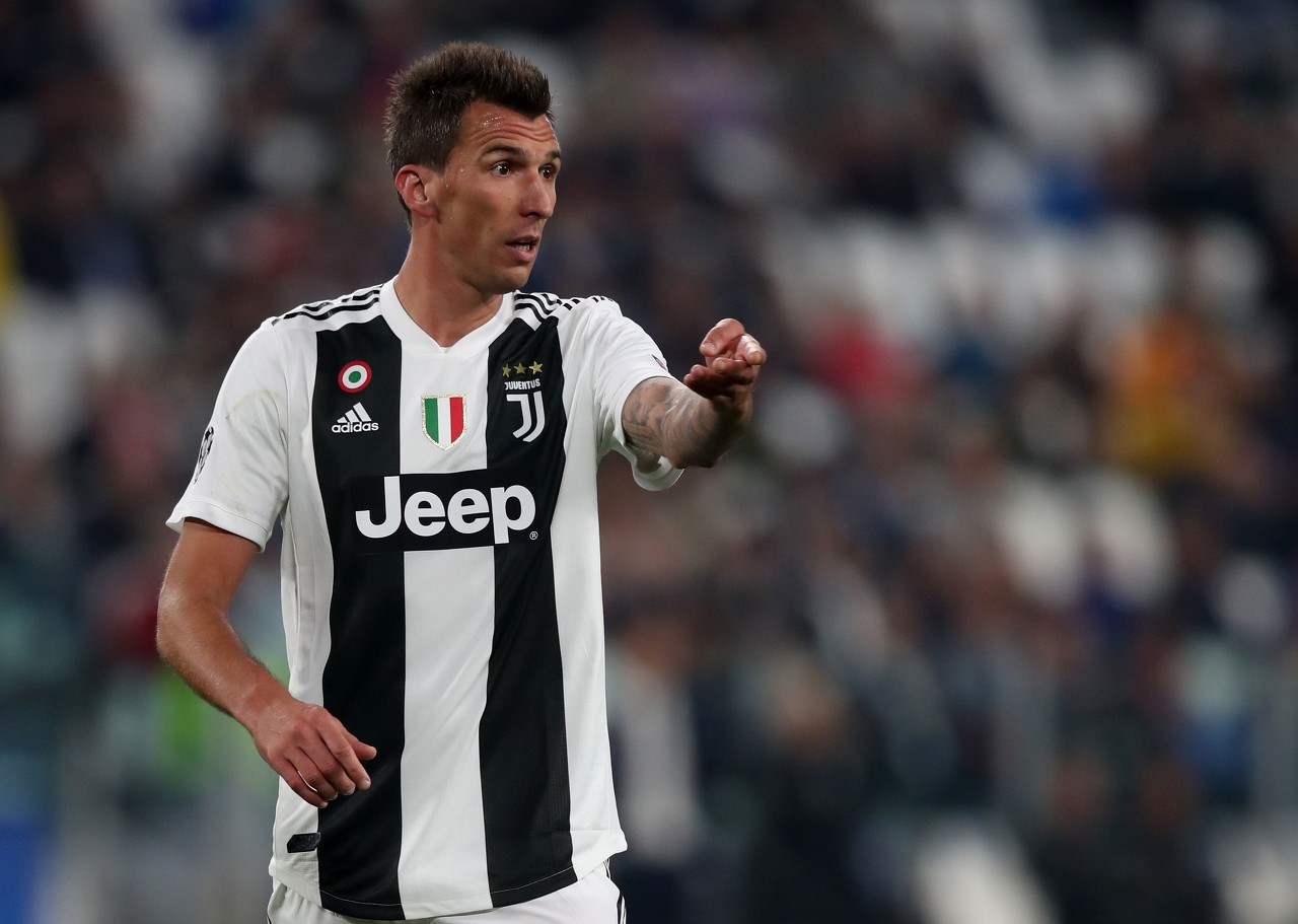 尤文官推致敬曼朱:很高兴成为你职业生涯的一部分,未来好运