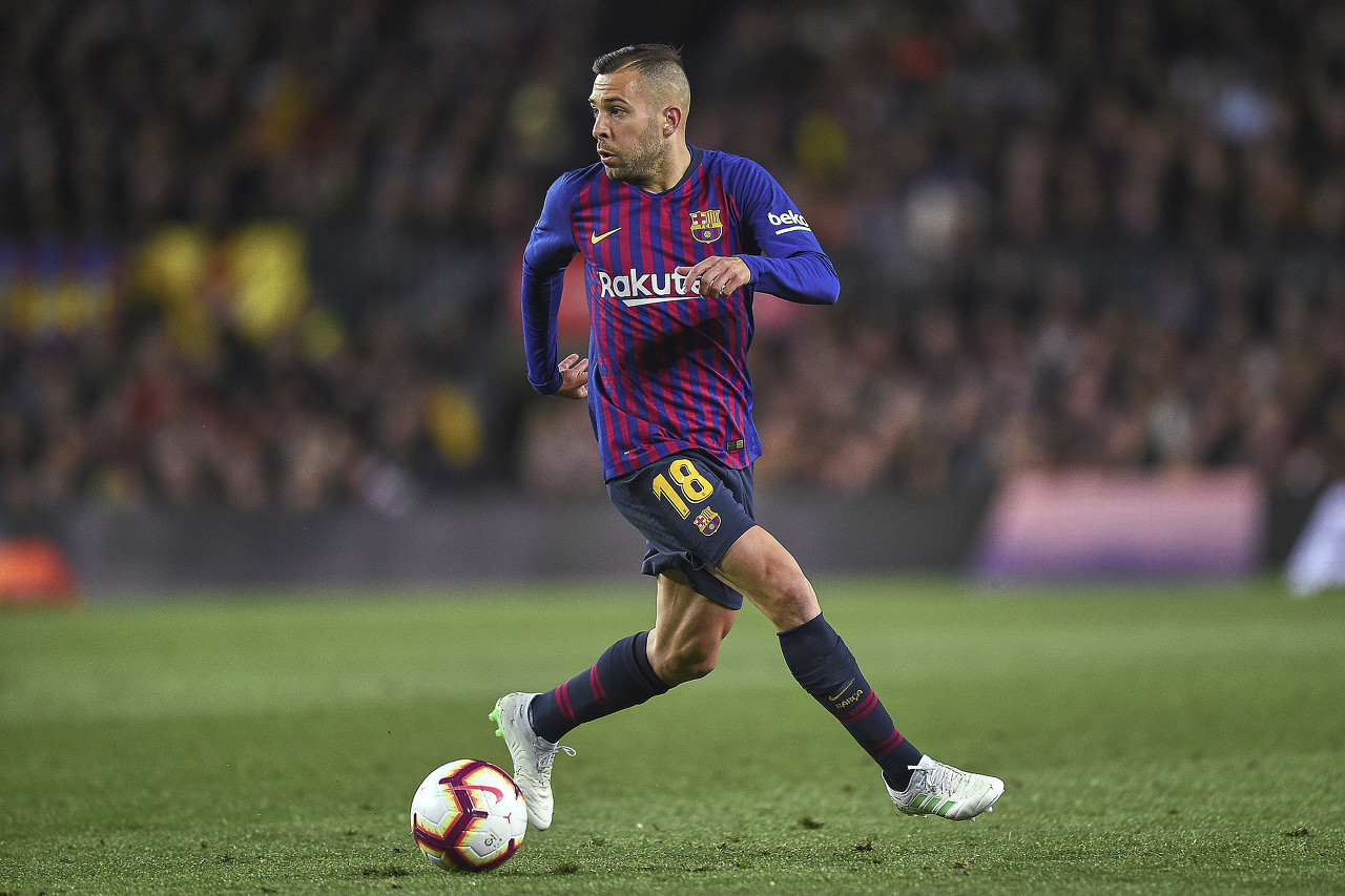 阿斯：阿尔巴右大腿腿筋不适，最坏情况可能伤缺数周