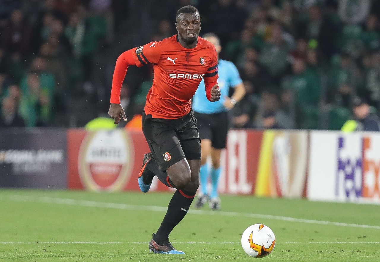 土媒：米兰旧将尼昂非常接近离开雷恩，加盟费内巴切